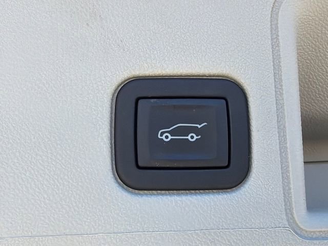Certified 2024 GMC Terrain Denali w/ Denali Premium Package AWD/4WD image 19