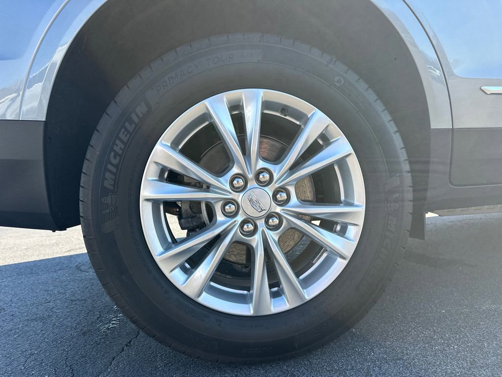 New 2026 Cadillac XT5 Luxury w/ LPO, Floor Liner Package image 17