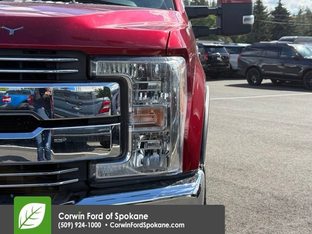 Used 2017 Ford F250 Lariat w/ Lariat Value Package AWD/4WD image 8