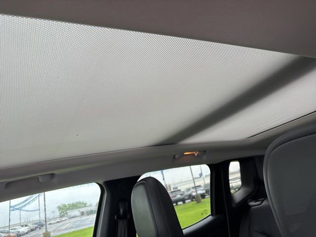 Used 2019 Jeep Renegade Limited w/ LED Lighting Group AWD/4WD image 28