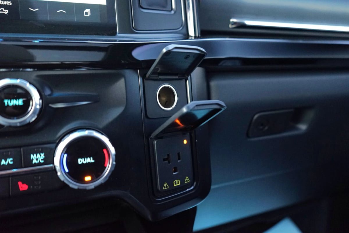 Used 2023 Ford F250 Lariat image 38