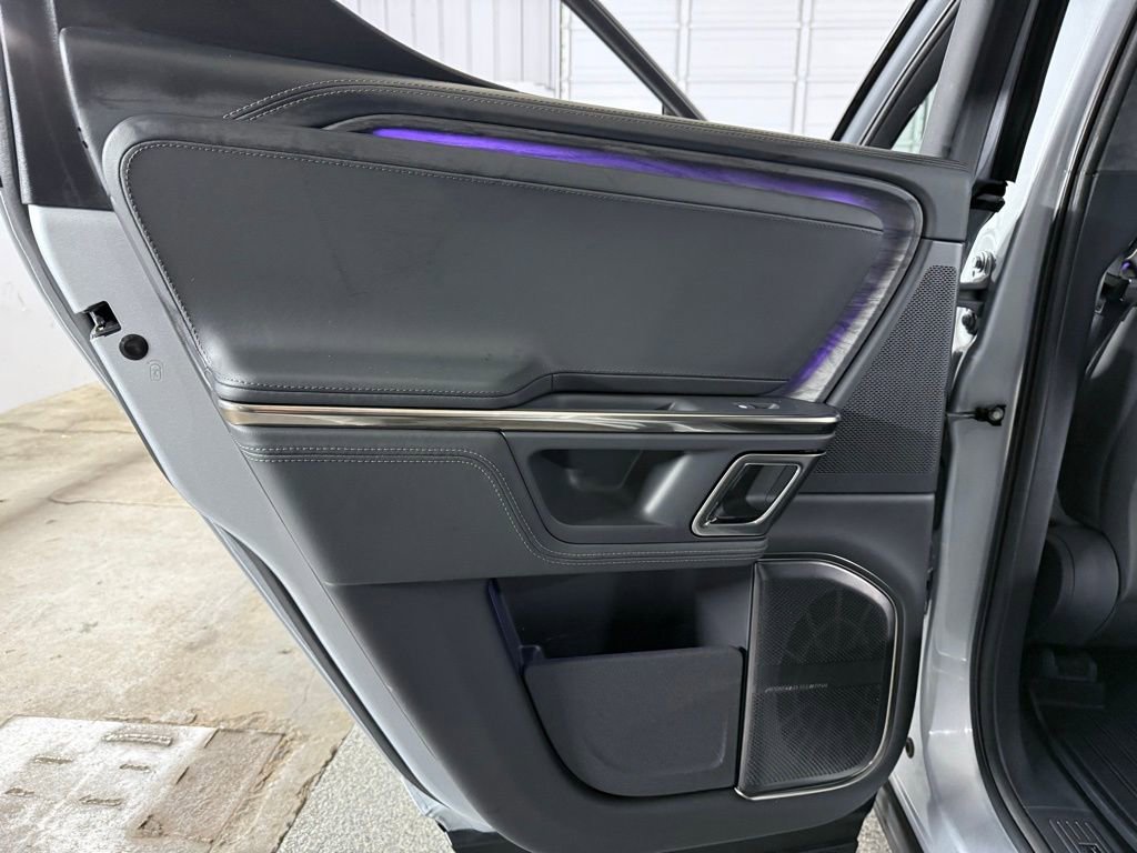 Used 2022 Rivian R1T Adventure image 23