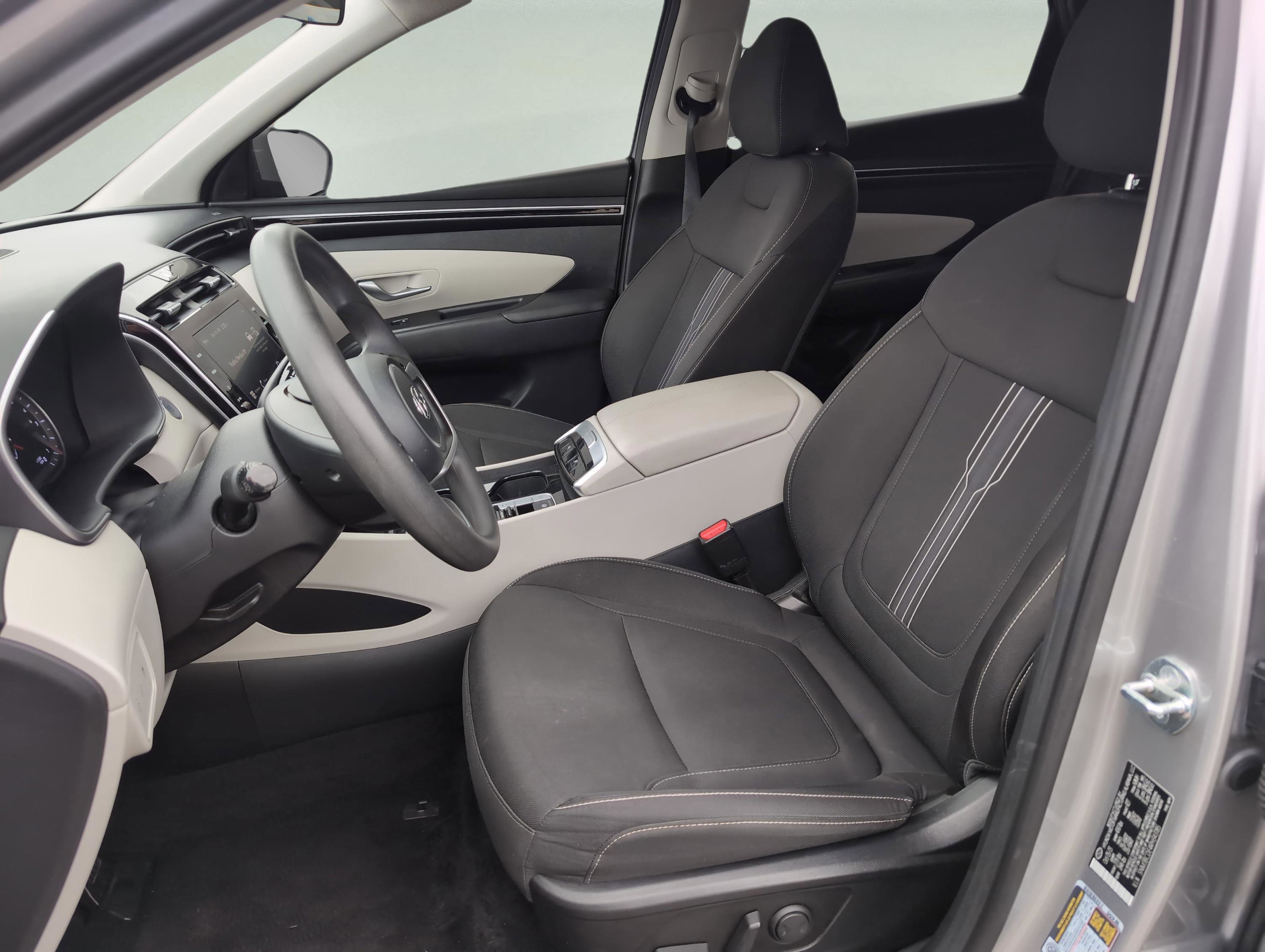 Used 2024 Hyundai Tucson SEL image 16