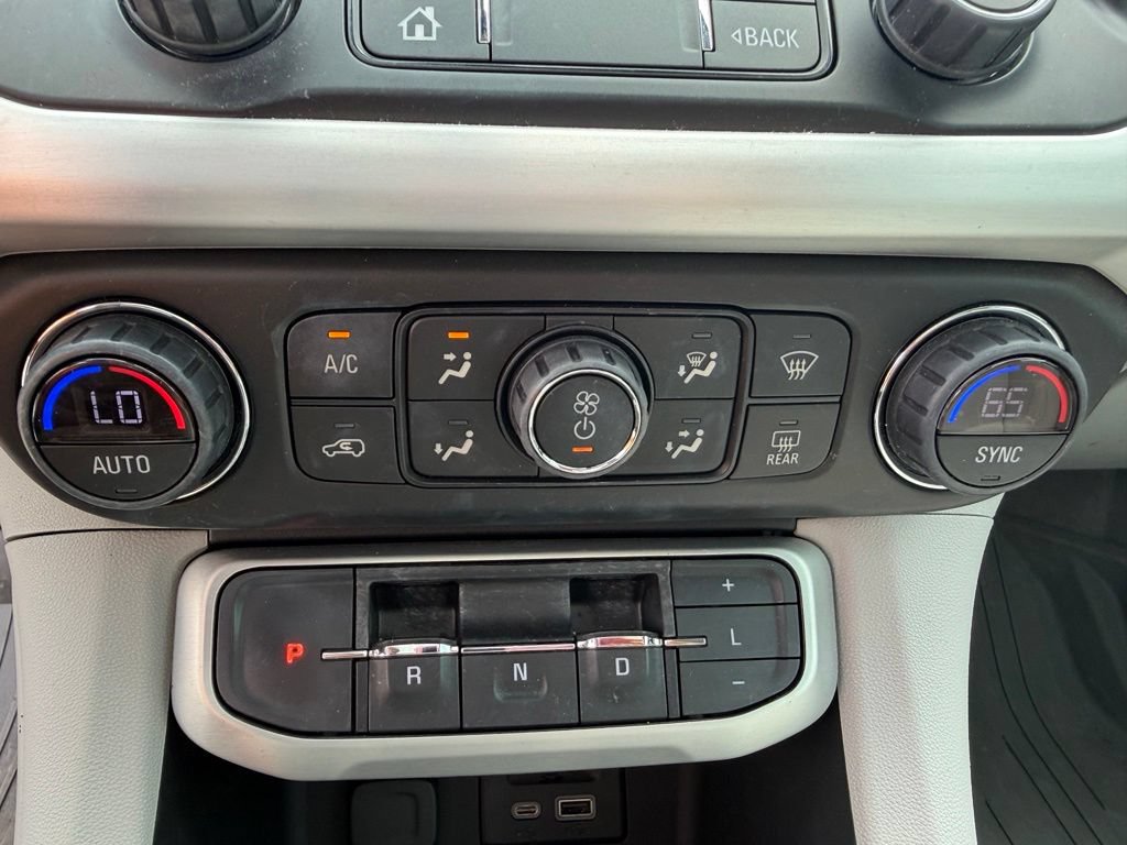 Used 2020 GMC Acadia SLT w/ Trailering Package FWD image 13