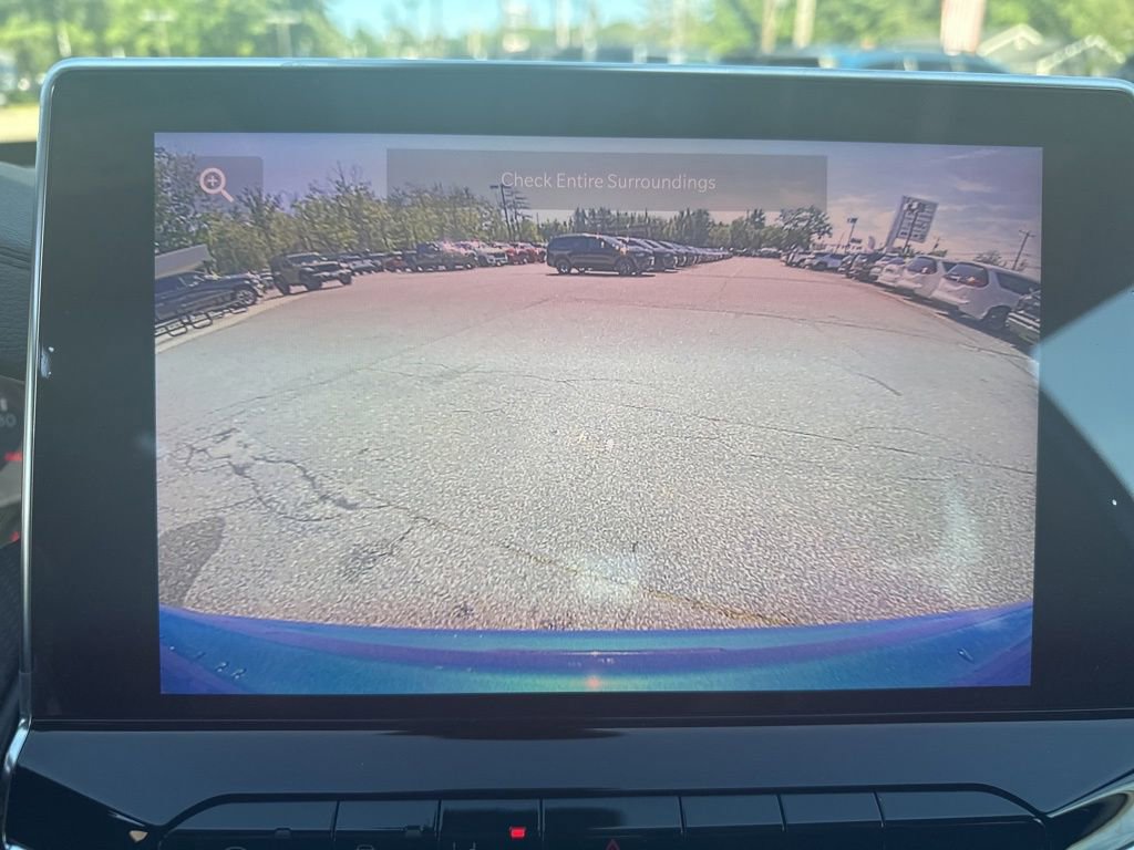 New 2025 Jeep Compass Latitude w/ Sun & Sound Group image 21