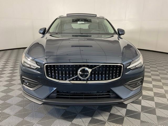 New 2026 Volvo V60 B5 Cross Country Plus w/ Protection Package Premier image 2