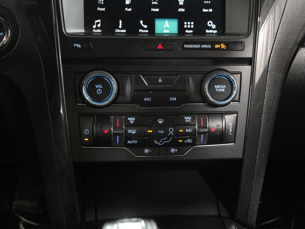 Used 2018 Ford Explorer XLT w/ Equipment Group 202A image 16