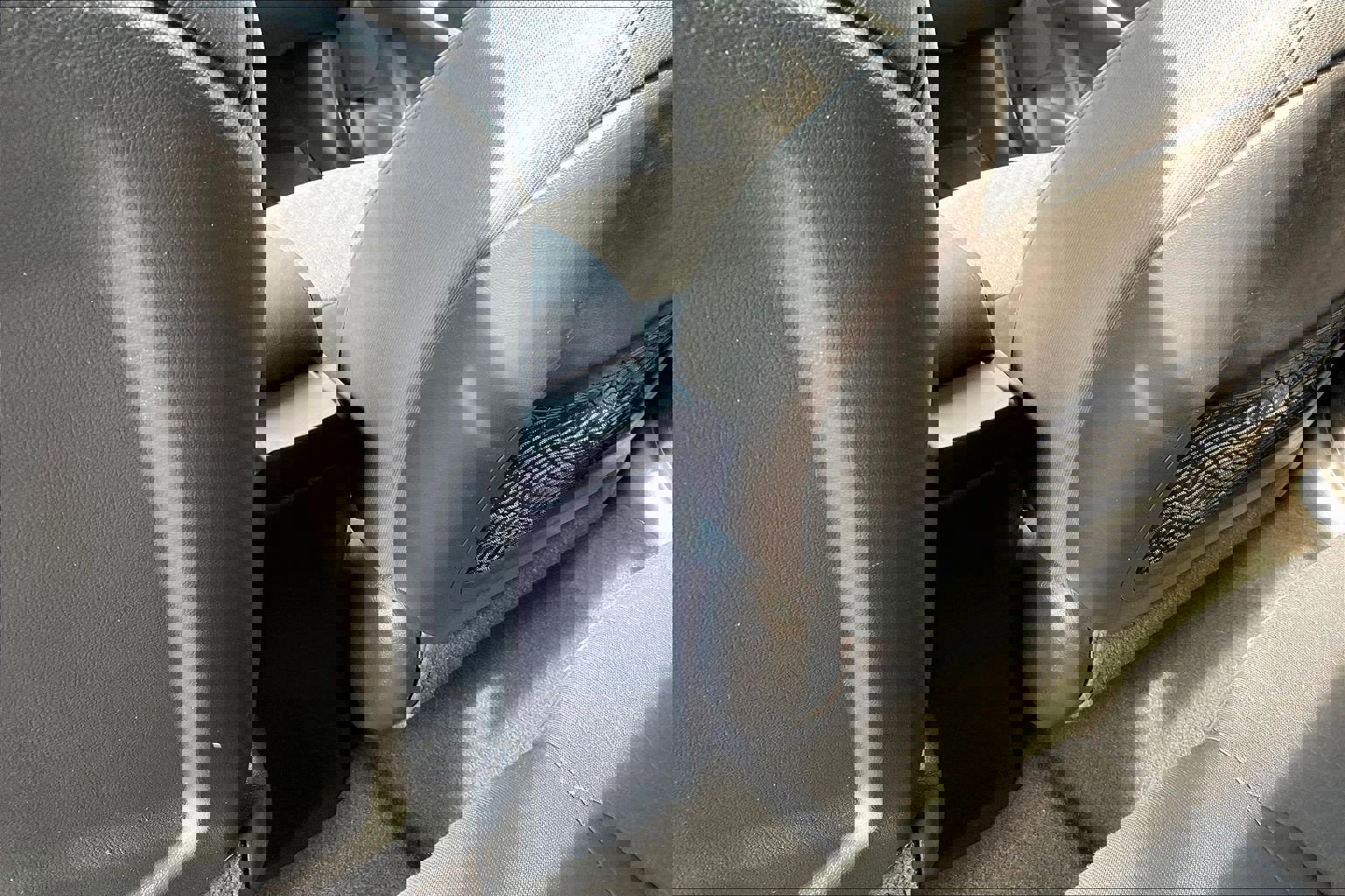 Used 2012 Hyundai Accent SE image 10