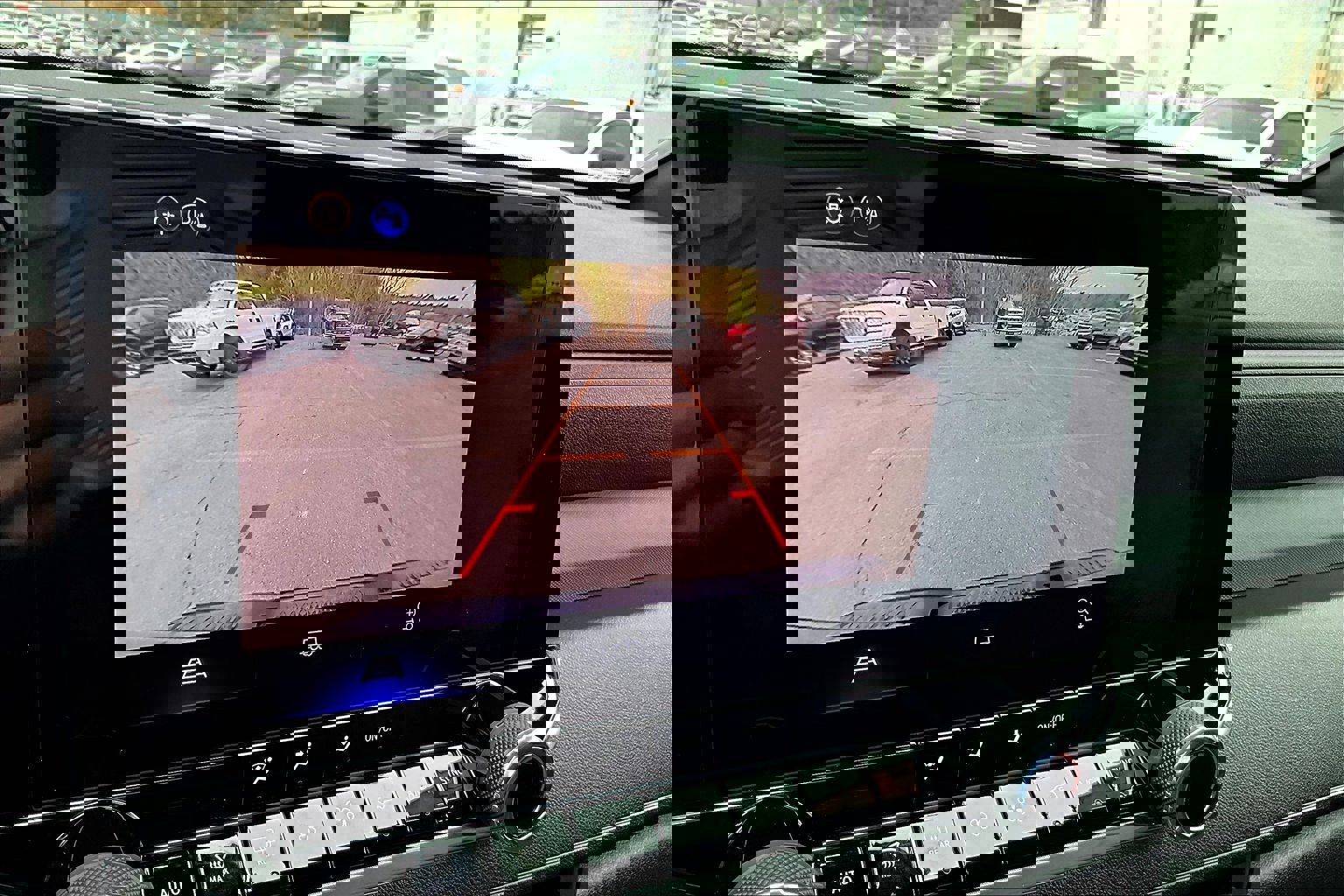 Used 2026 Chevrolet Colorado Trail Boss AWD/4WD image 10