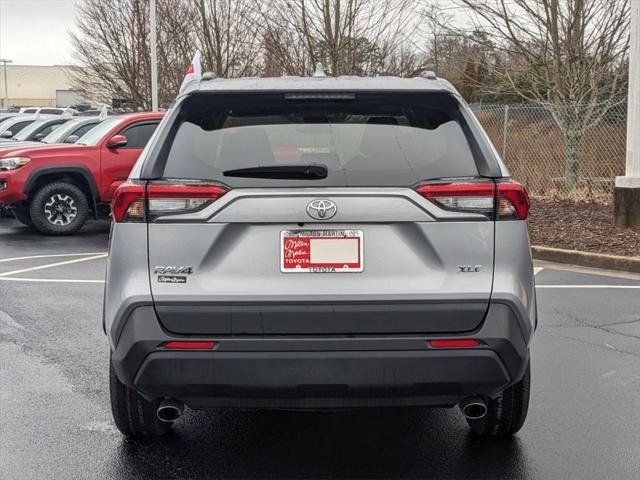 Certified 2021 Toyota RAV4 XLE w/ Convenience Package FWD image 24