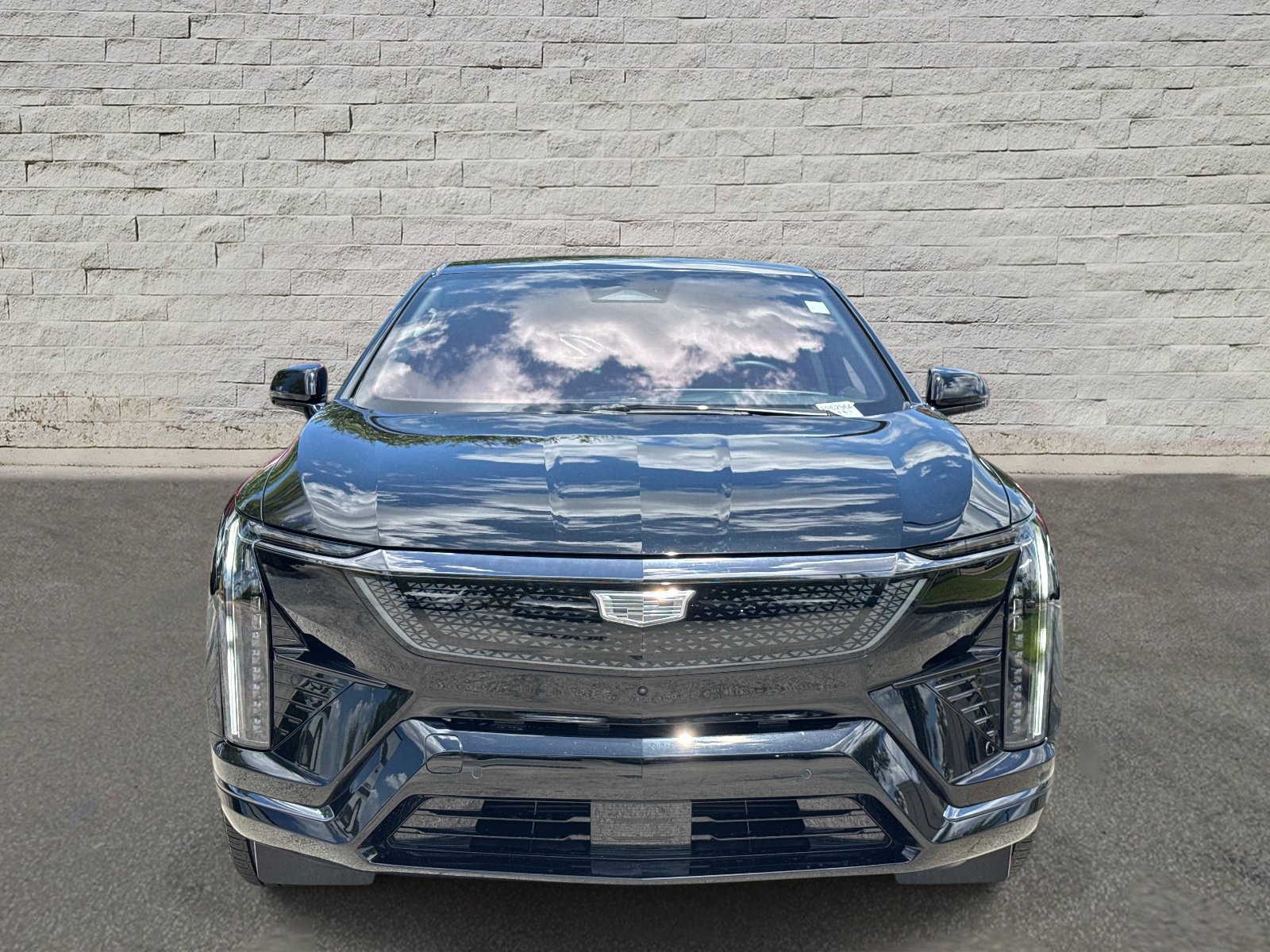 Certified 2025 Cadillac Optiq Sport 2 AWD/4WD image 7