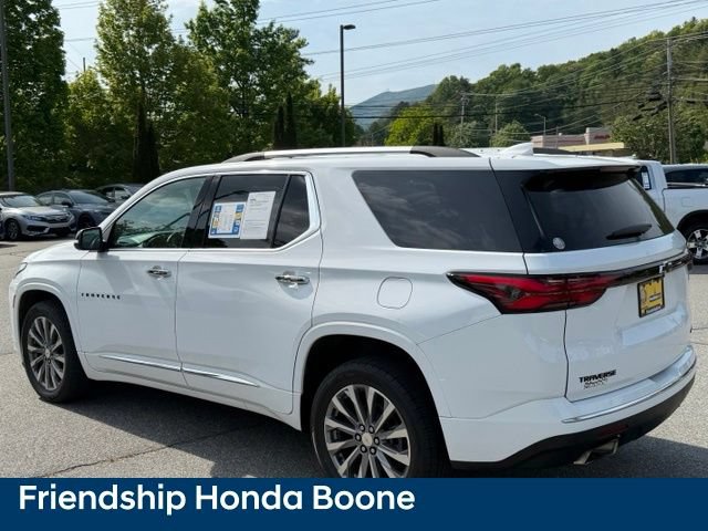 Used 2023 Chevrolet Traverse Premier FWD image 6