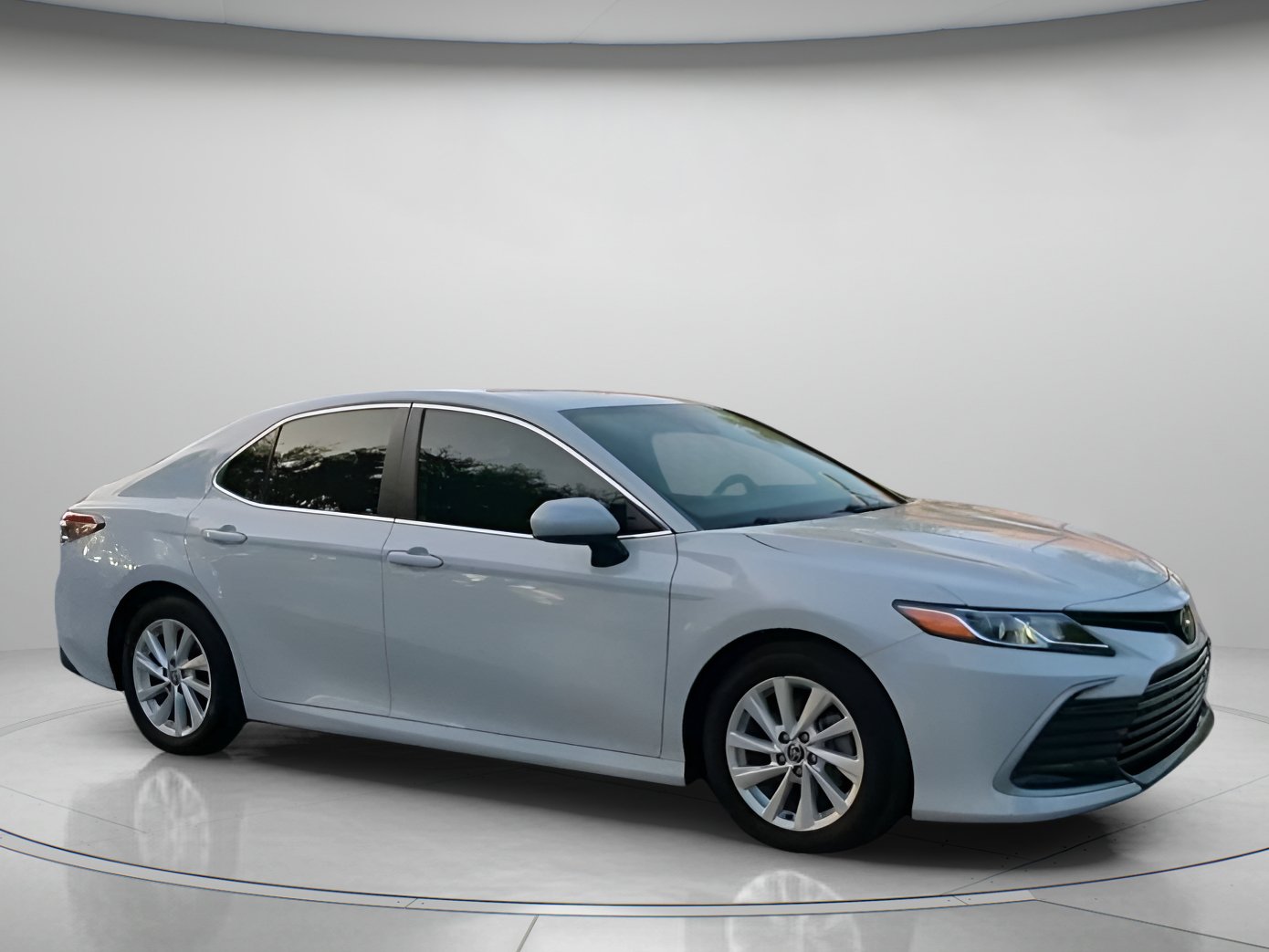 Used 2023 Toyota Camry LE FWD image 35