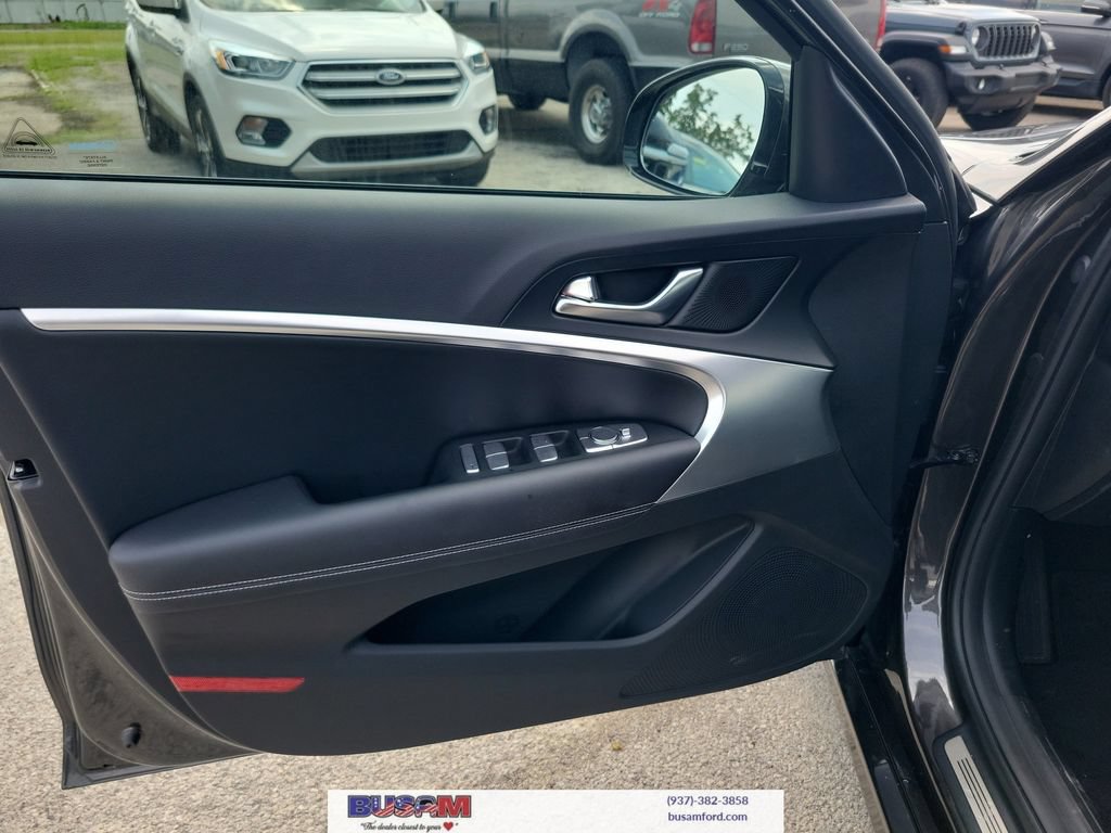 Used 2026 Genesis G70 2.5T AWD/4WD image 14
