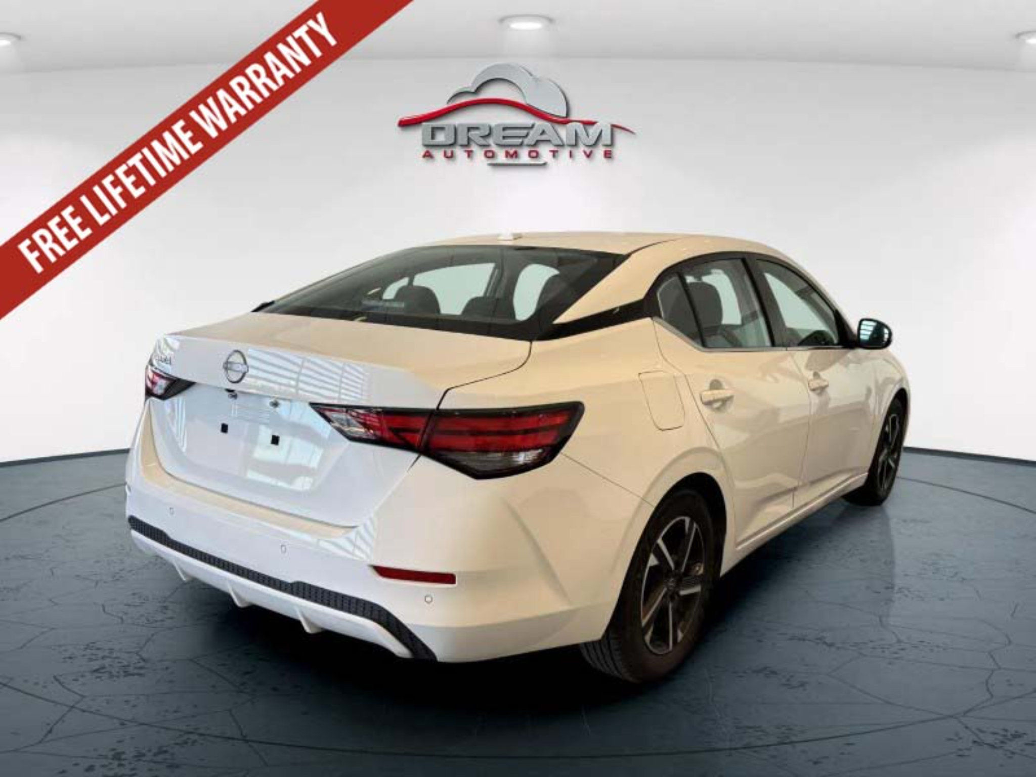 Used 2025 Nissan Sentra SV FWD image 19