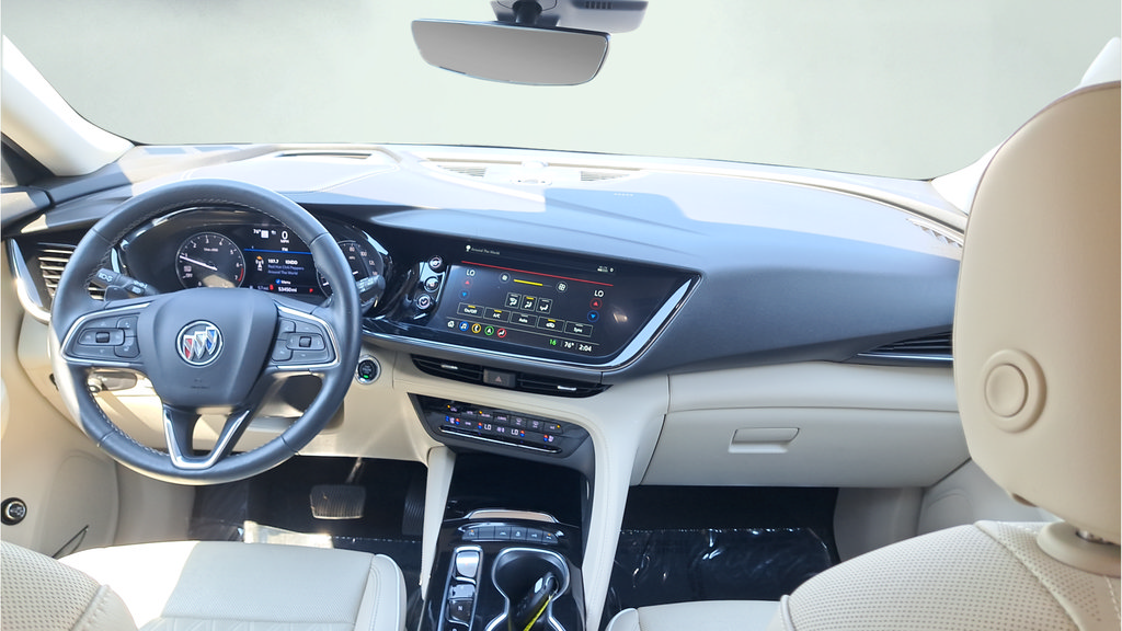Used 2023 Buick Envision Avenir FWD image 17