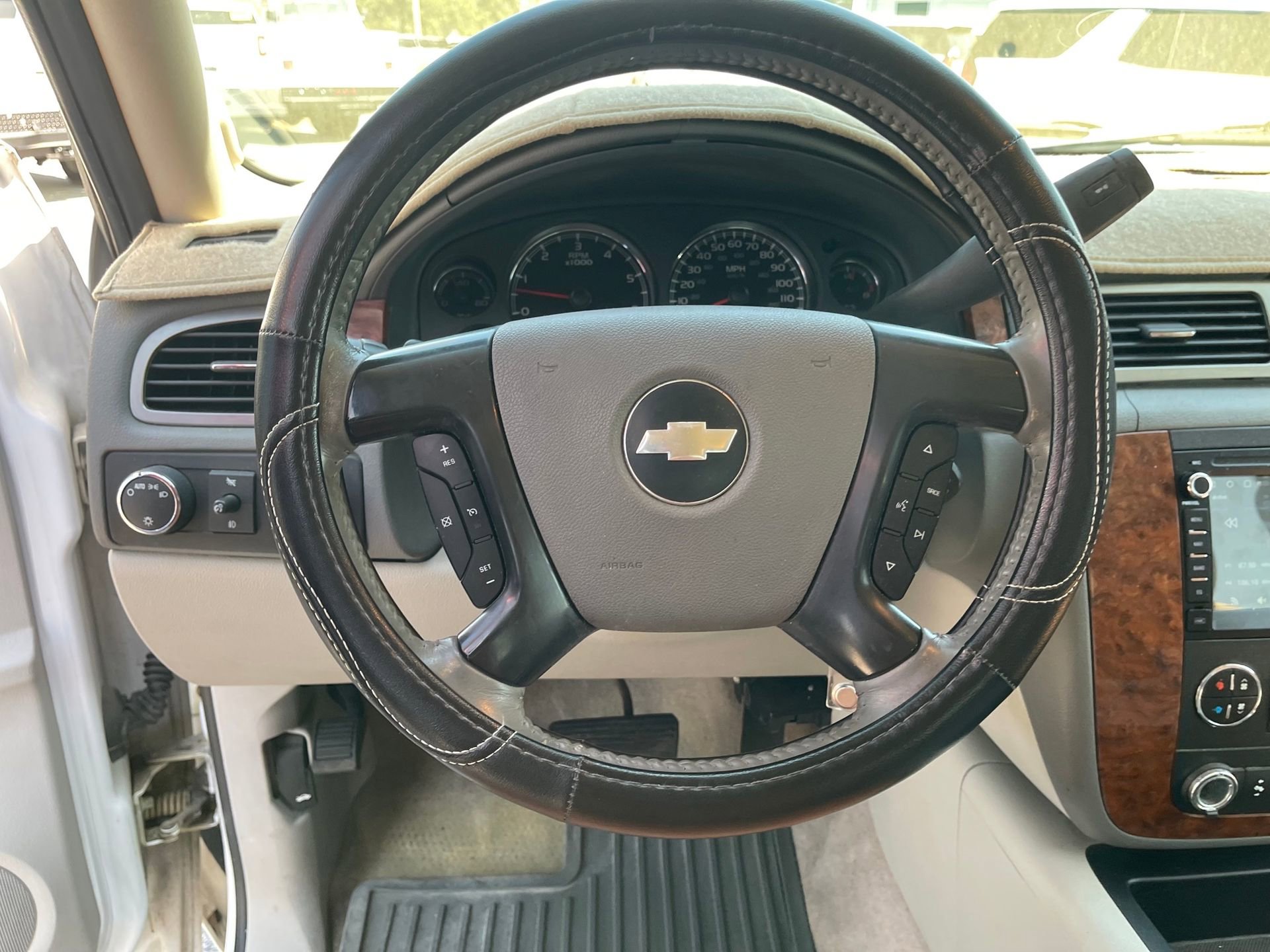 Used 2007 Chevrolet Avalanche LTZ w/ LTZ Preferred Equipment Group image 16