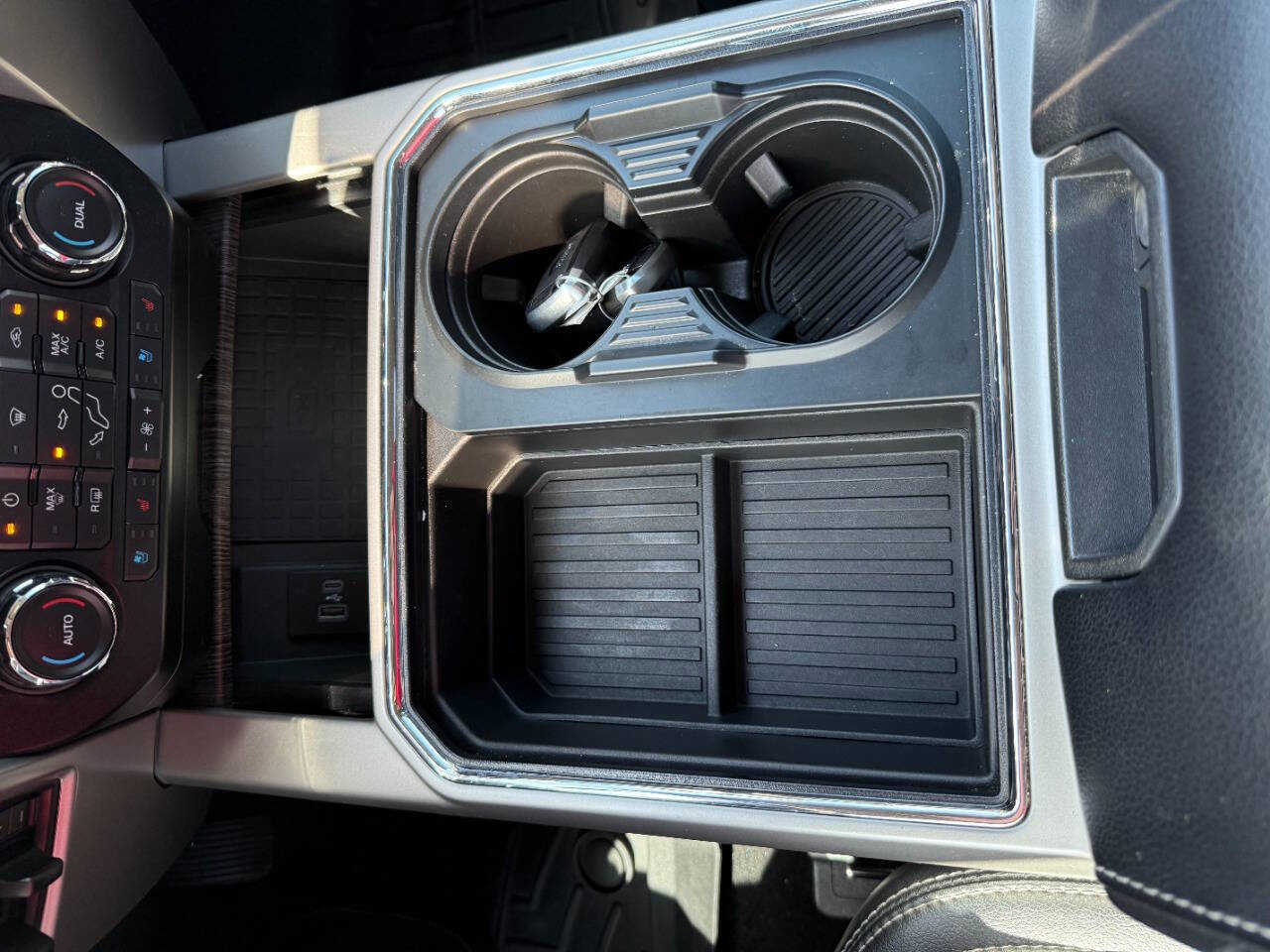 Used 2020 Ford F250 Lariat w/ Lariat Ultimate Package image 22