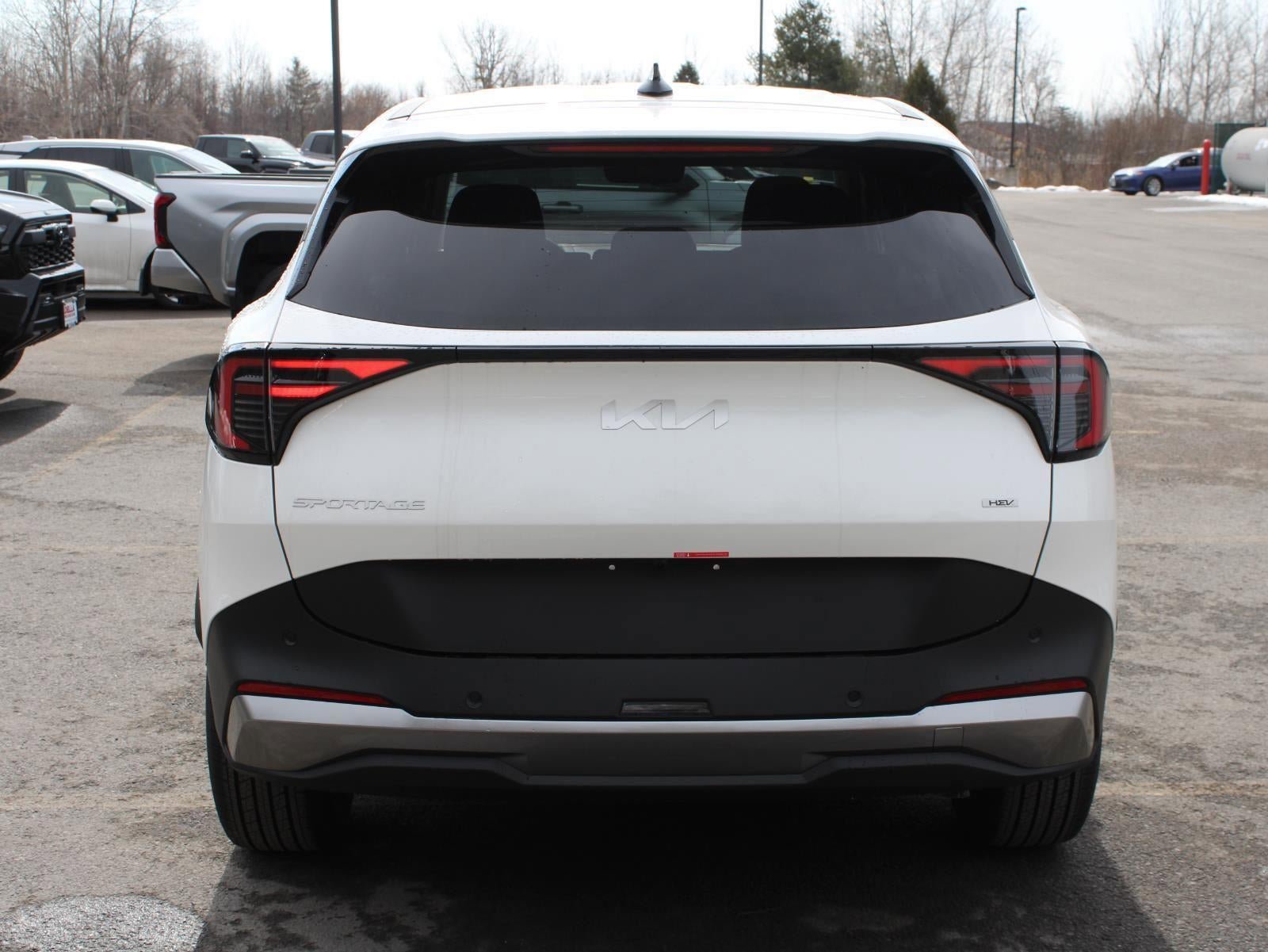 New 2026 Kia Sportage S image 5