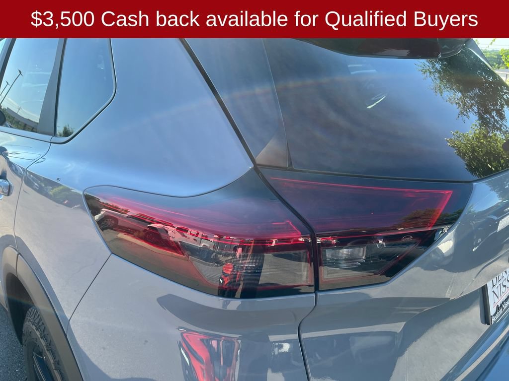 New 2026 Nissan Rogue SV AWD/4WD image 39