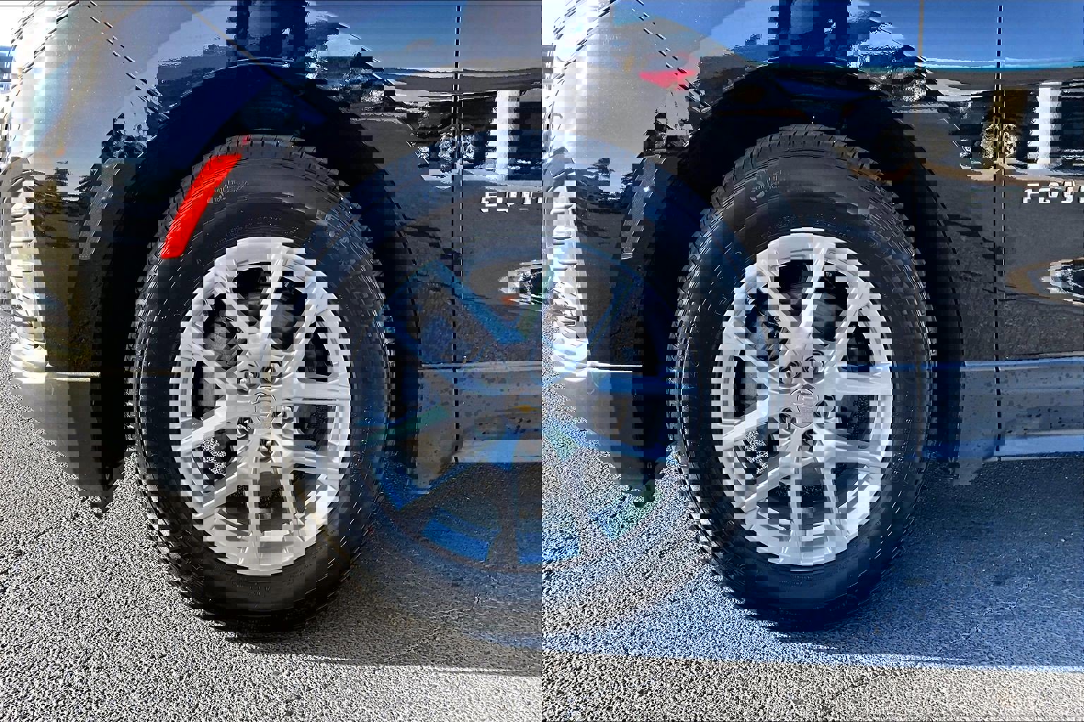 Certified 2023 Chevrolet Equinox LS w/ LS Convenience Package image 8