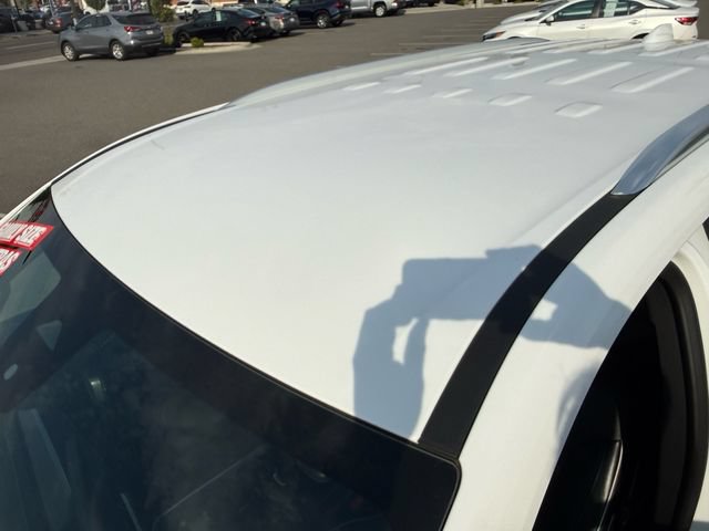 Used 2025 Buick Enclave Preferred AWD/4WD image 8