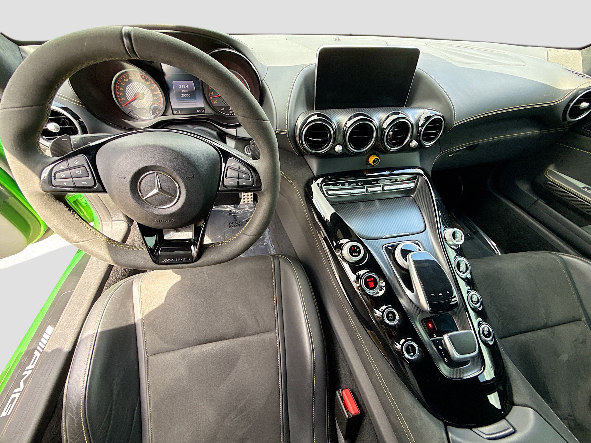 Used 2018 Mercedes-Benz AMG GT R image 14