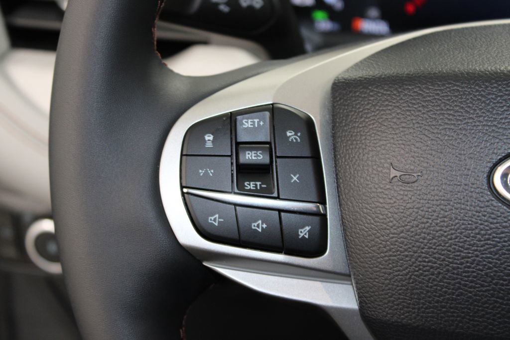 New 2026 Ford Explorer Active w/ Active Comfort Package image 37