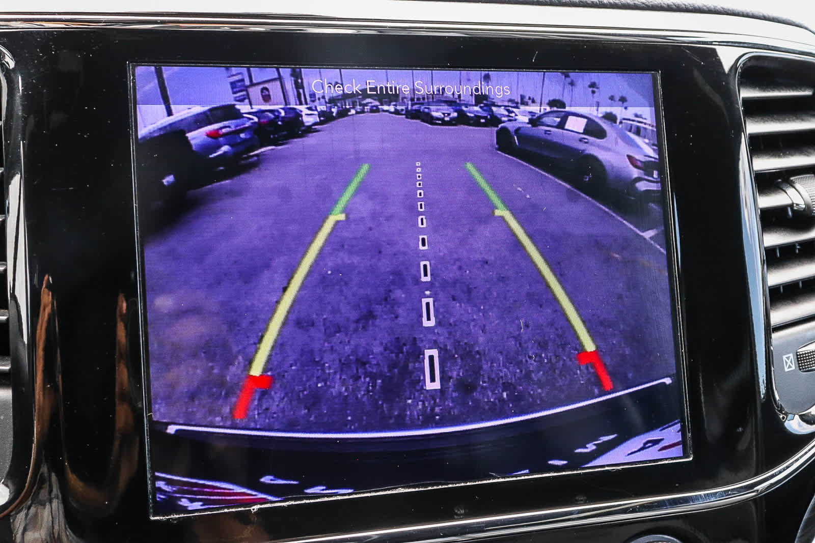 Used 2019 Jeep Grand Cherokee Limited RWD image 32