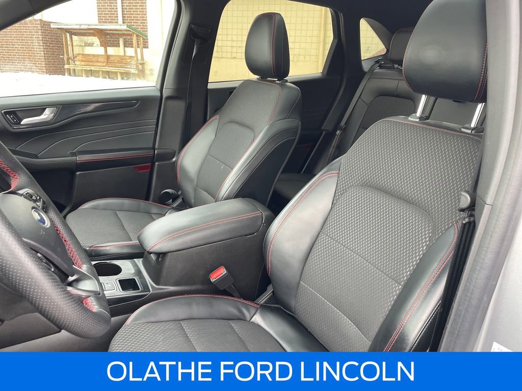 Used 2023 Ford Escape ST-Line w/ Tech Pack #1 image 18