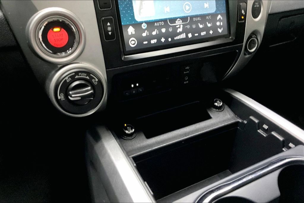 Used 2018 Nissan Titan PRO-4X w/ Pro-4x Convenience Package image 17