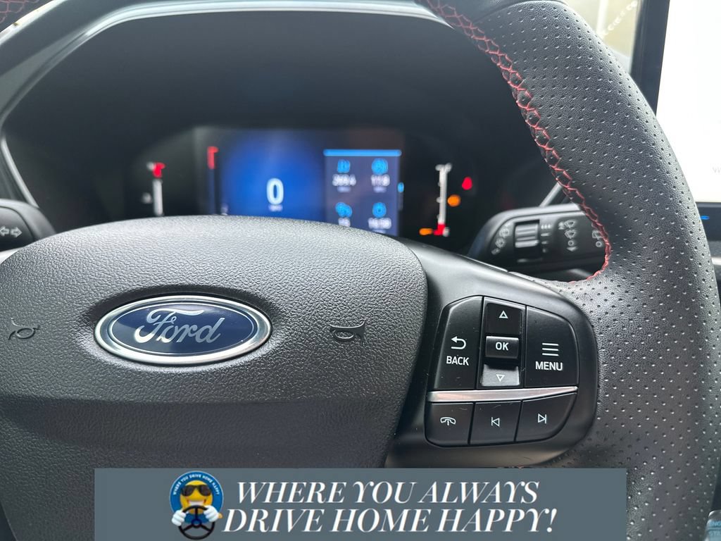 Used 2023 Ford Escape ST-Line w/ Tech Pack #1 FWD image 13