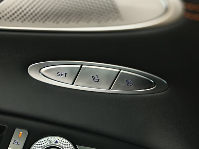 Certified 2026 Genesis GV70 3.5T Sport Prestige AWD/4WD image 16
