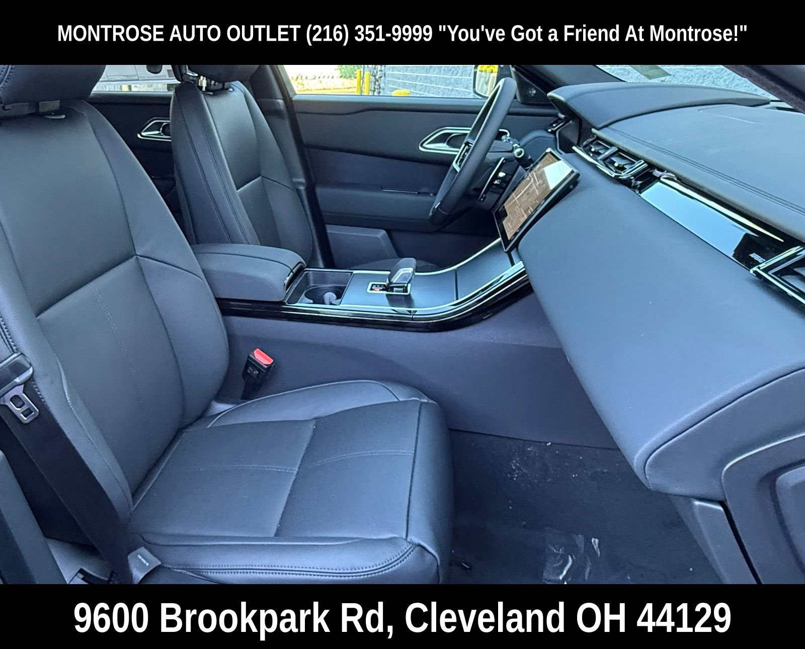 New 2026 Land Rover Range Rover Velar Dynamic SE image 16