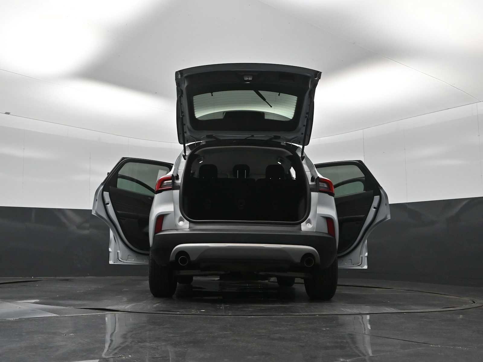 Certified 2025 Ford Escape Active w/ Cold Weather Package FWD image 62