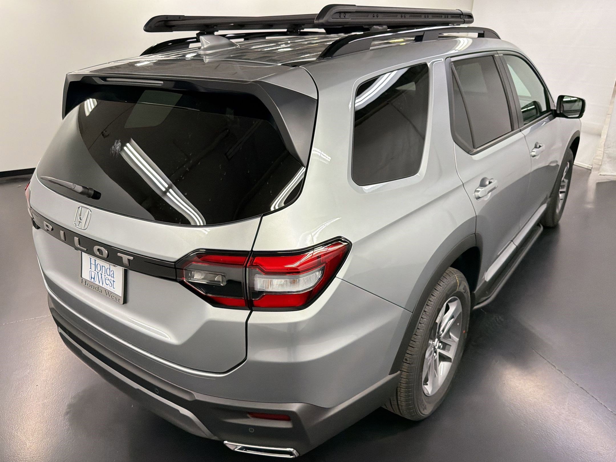 New 2026 Honda Pilot EX-L image 9
