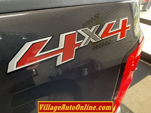 Used 2015 Chevrolet Silverado 1500 LT w/ All Star Edition AWD/4WD image 27