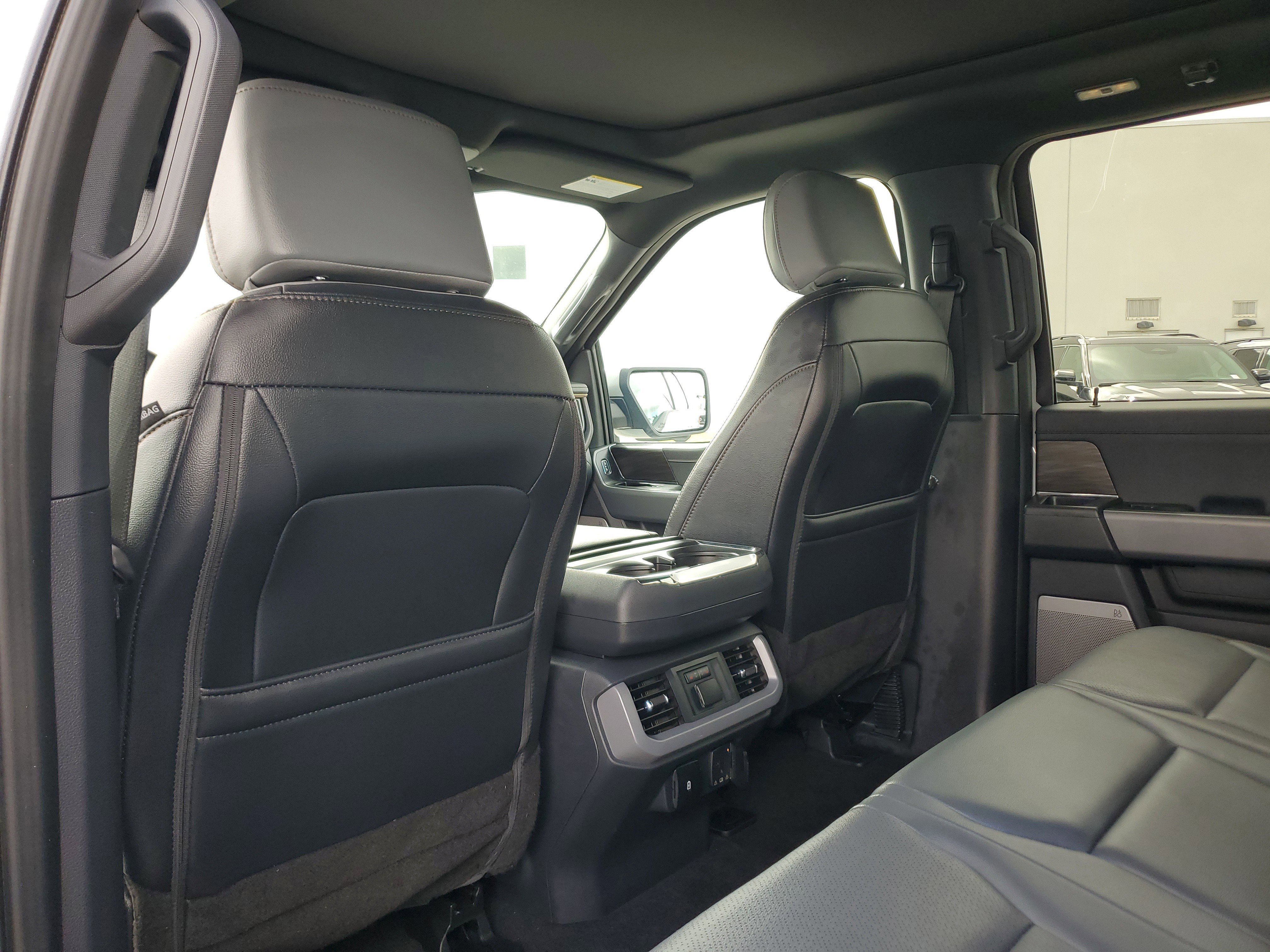 Used 2024 Ford F150 Lightning Lariat image 16