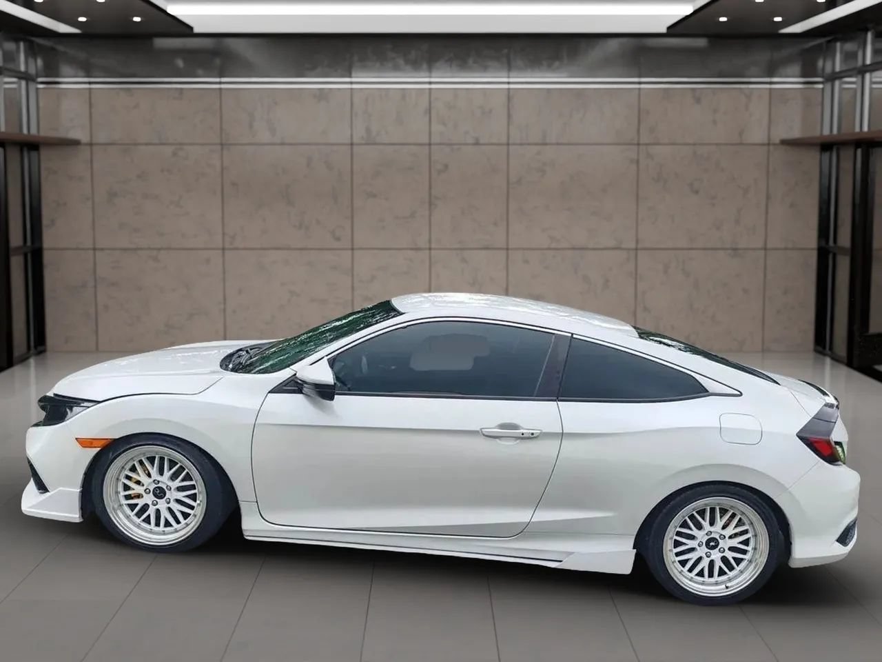 Used 2019 Honda Civic Sport image 4