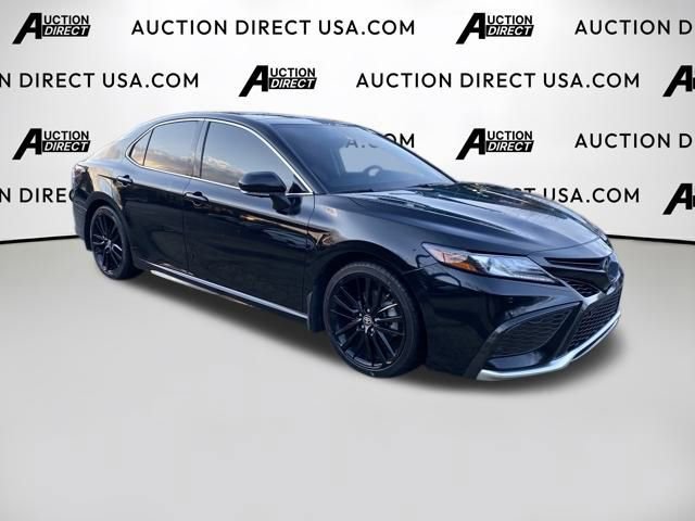 Used 2023 Toyota Camry XSE w/ Navigation Package image 23