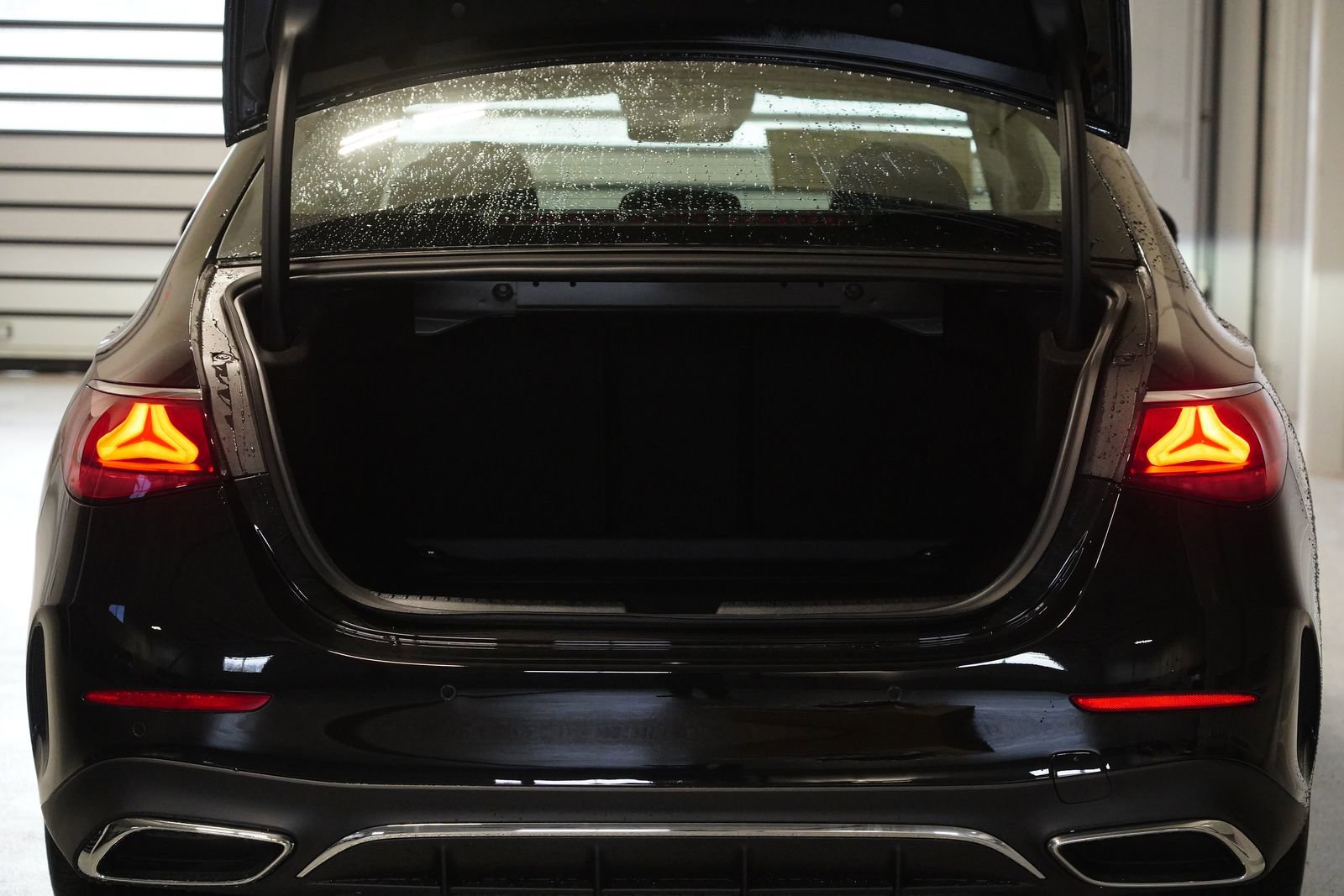 New 2026 Mercedes-Benz E 450 4MATIC Sedan image 33