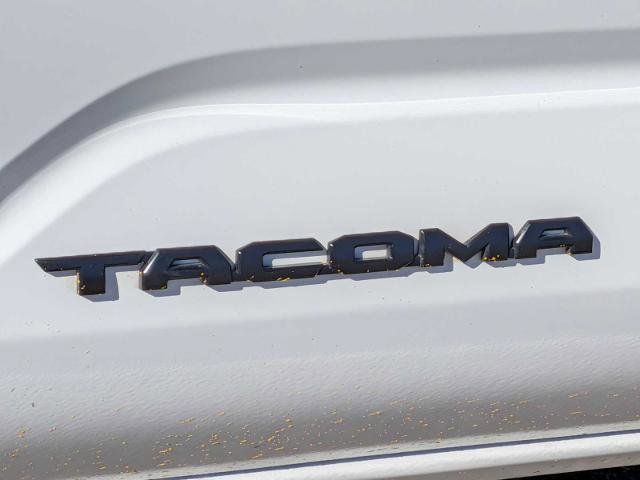 Used 2024 Toyota Tacoma TRD Off-Road image 11