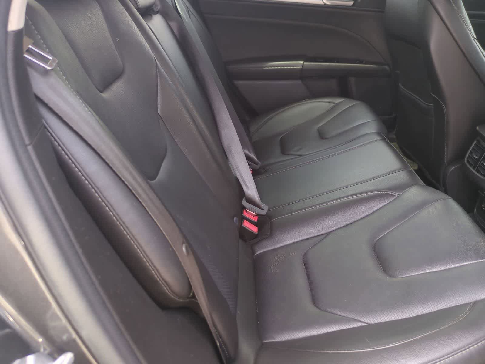 Used 2016 Ford Fusion Energi Titanium w/ Driver Assist Package FWD image 22