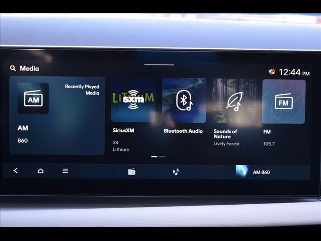 Certified 2025 Hyundai Tucson SE FWD image 7