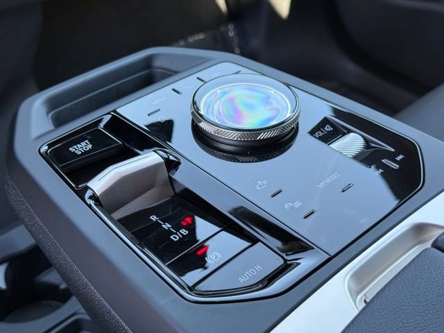 Used 2026 BMW iX xDrive45 image 26