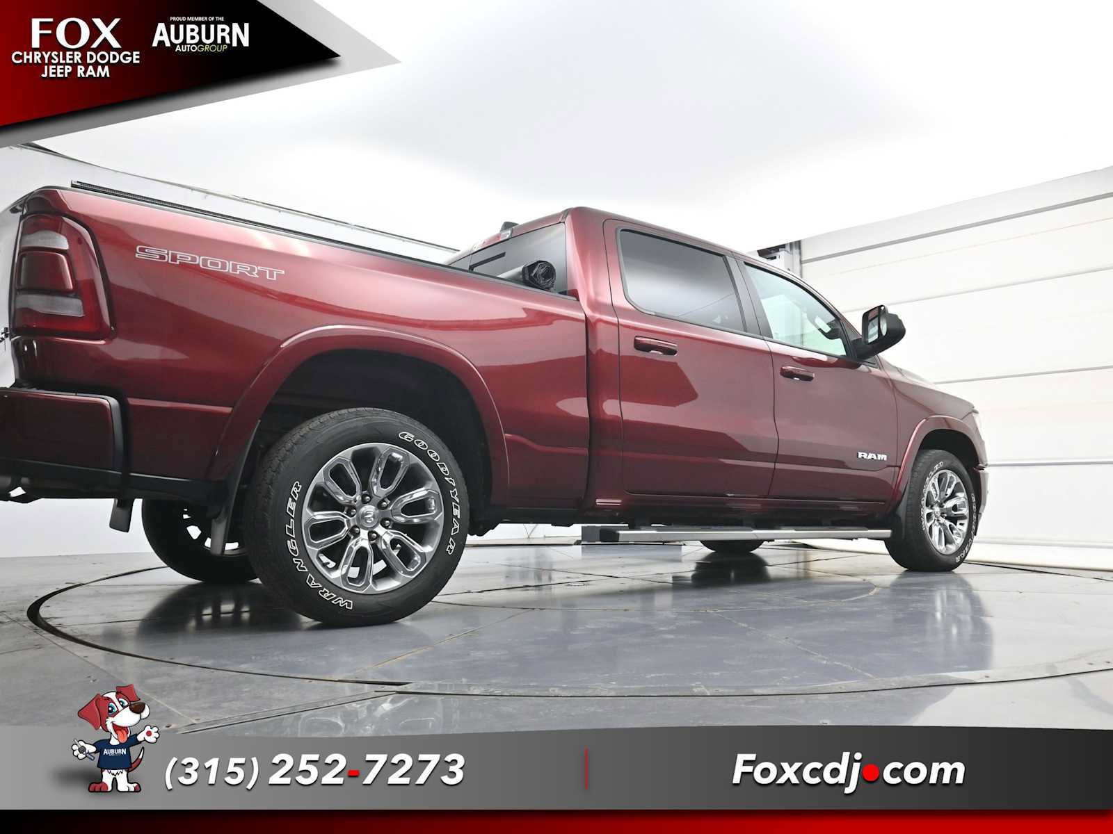 Used 2022 RAM 1500 Laramie w/ Sport Appearance Package AWD/4WD image 25