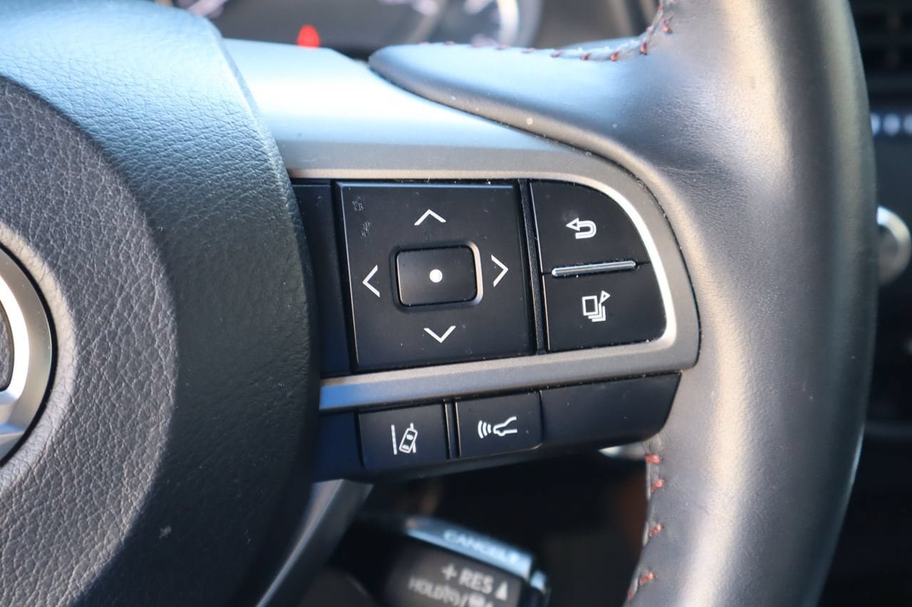 Used 2017 Lexus RX 450h AWD w/ Luxury Package image 13