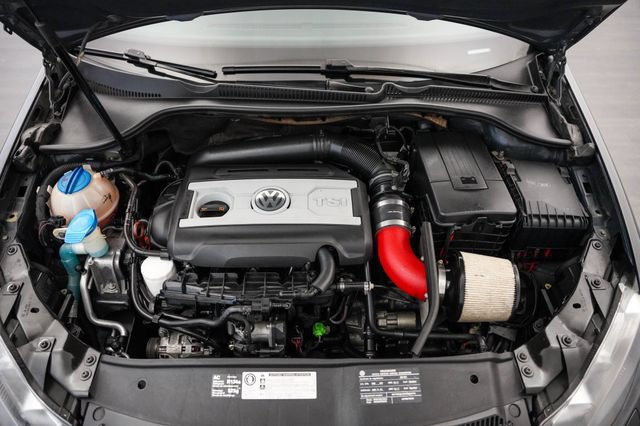 Used 2011 Volkswagen GTI 4-Door FWD image 13