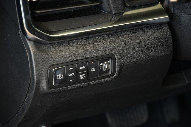 New 2025 GMC Terrain Elevation w/ Technology Package II image 12