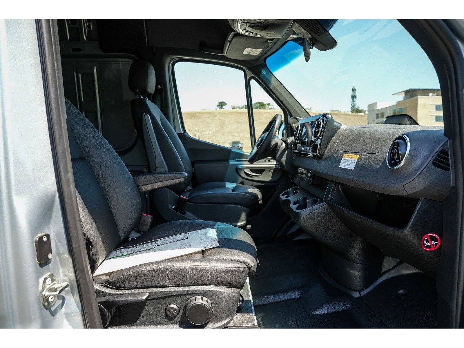 New 2025 Mercedes-Benz Sprinter 2500 image 16